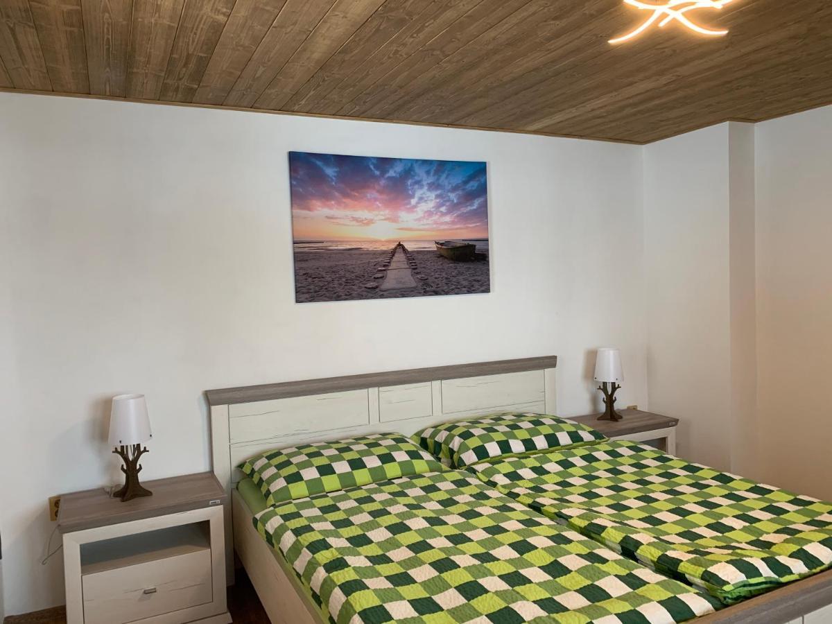 Apartmany Alliss ハルラホフ エクステリア 写真