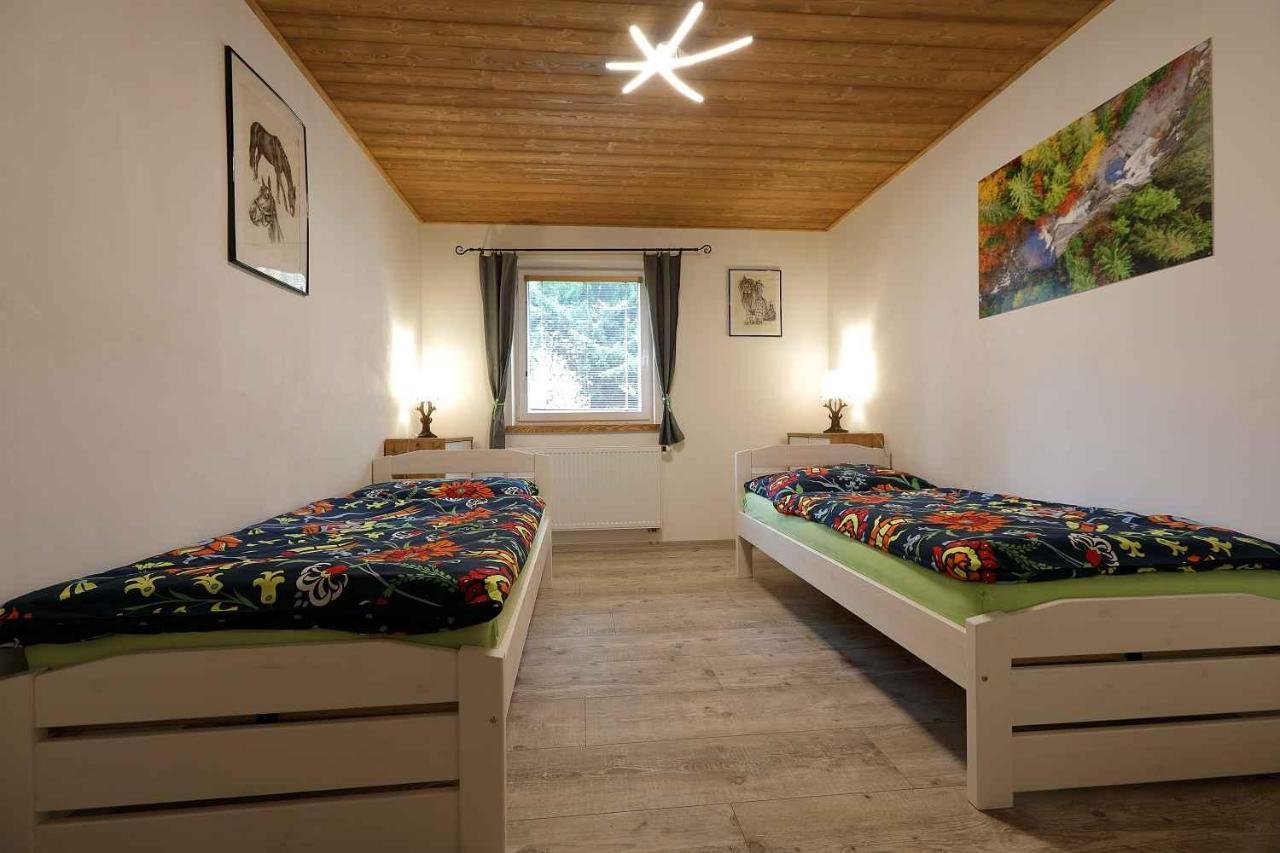Apartmany Alliss ハルラホフ エクステリア 写真