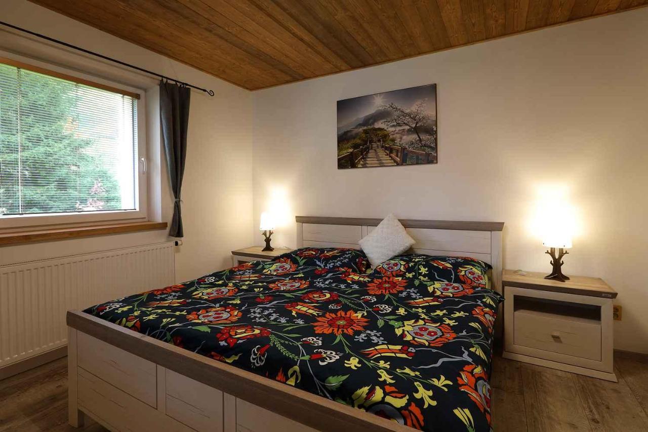 Apartmany Alliss ハルラホフ エクステリア 写真
