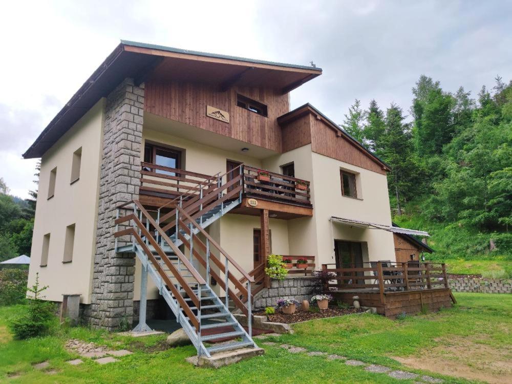 Apartmany Alliss ハルラホフ エクステリア 写真